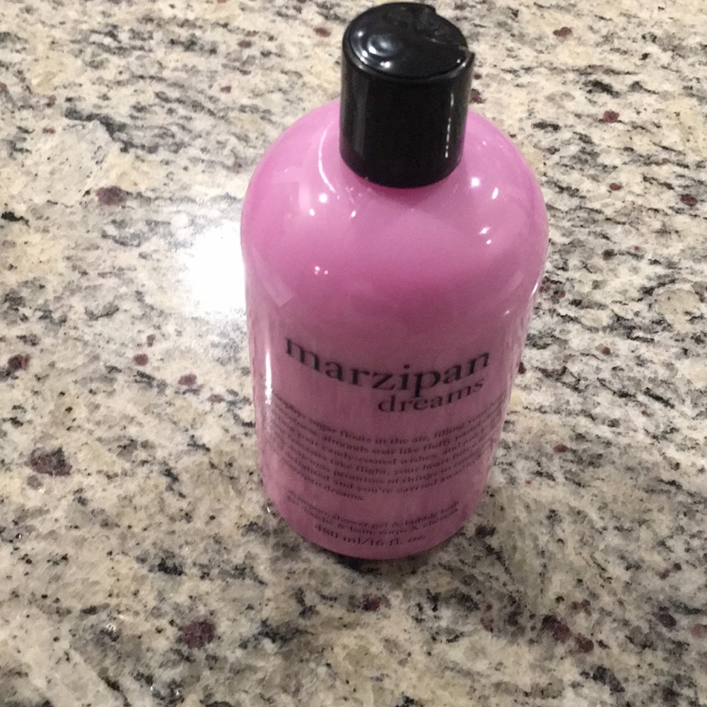 Marzipan dreams- by Philosophy
